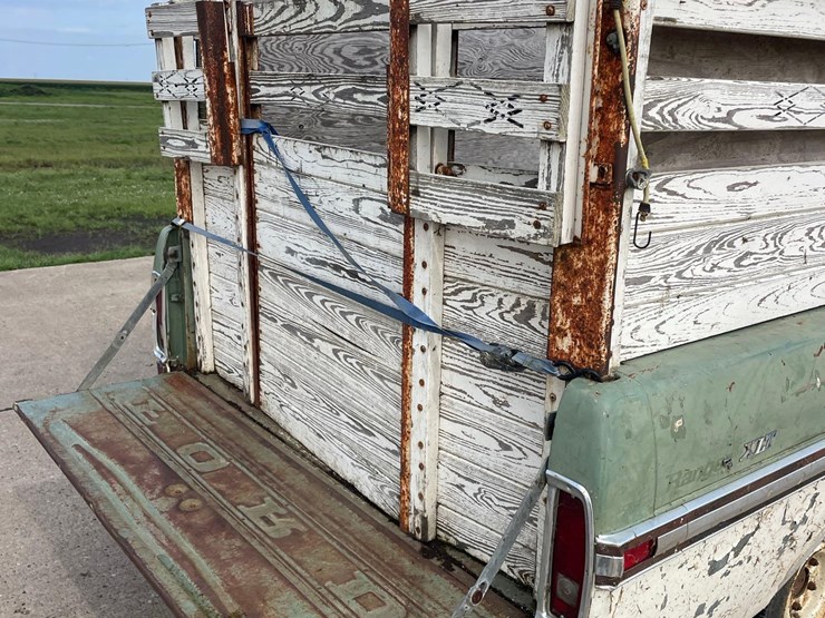 8ft-pickup-tool-box-image-5