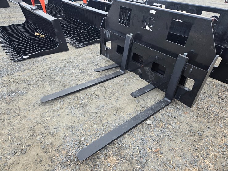 #419-•-kit-container-pallet-fork-image-1