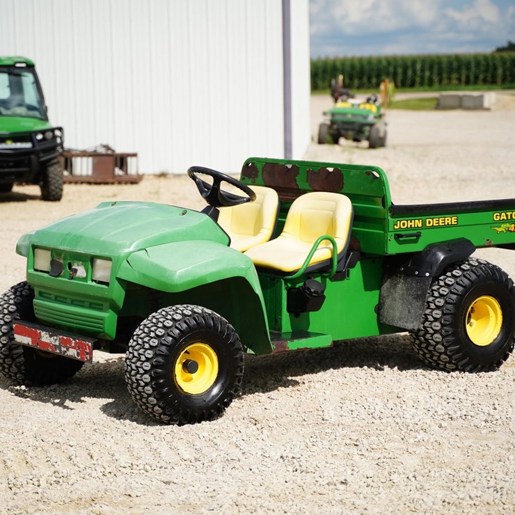 2004 JOHN DEERE GATOR