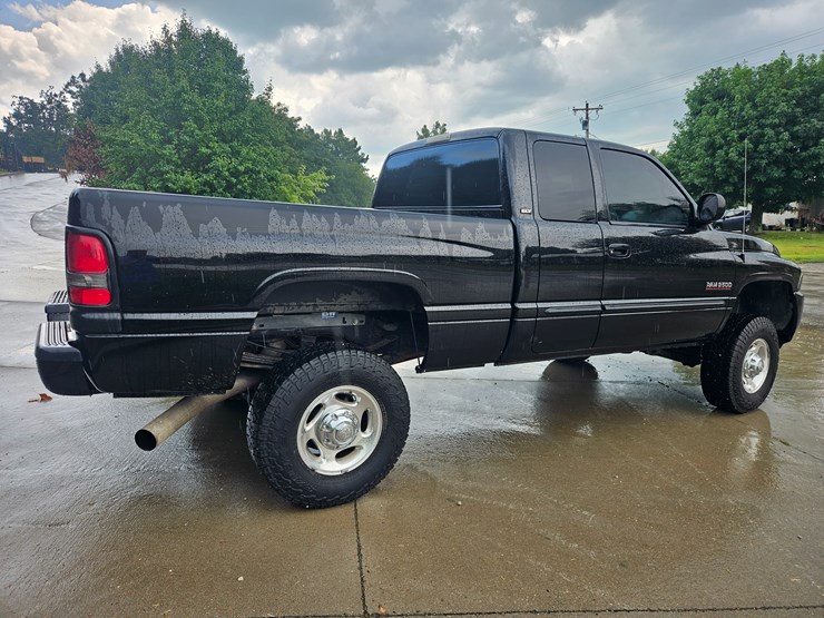 #18968-•-2002-dodge-ram-2500-pickup-truck-image-61