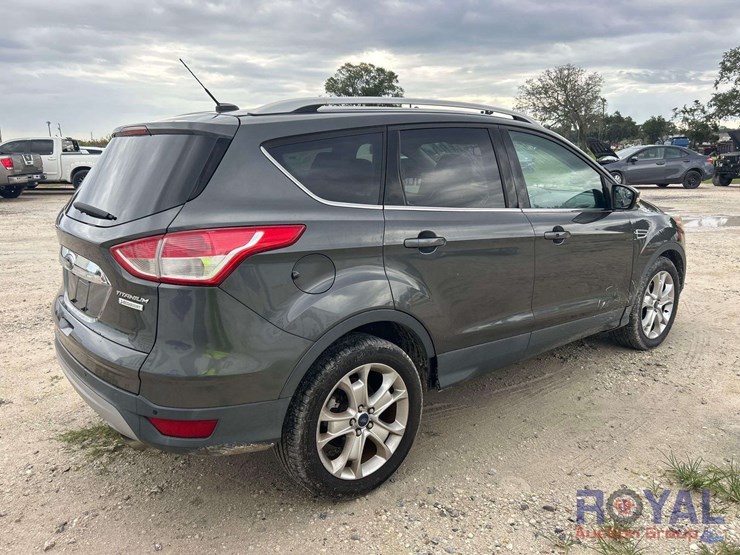 2016-ford-escape-image-3