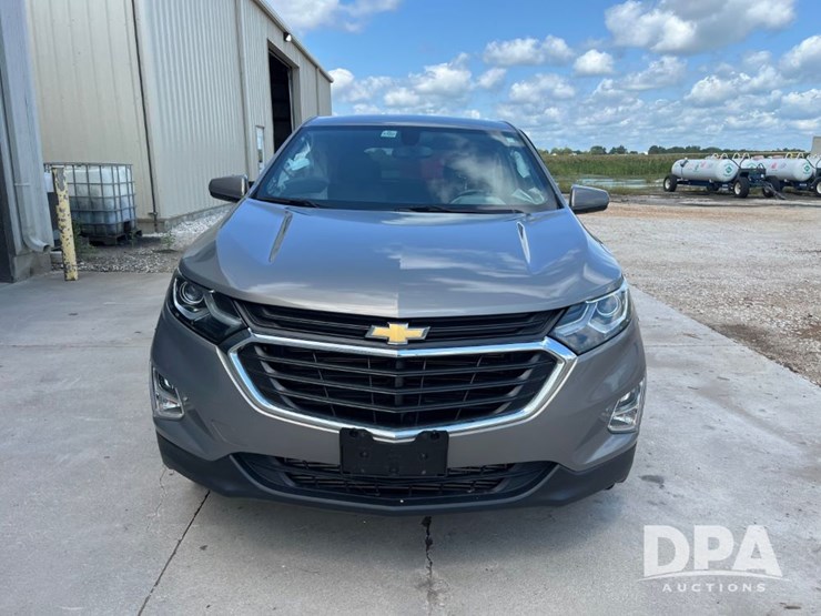 2018-chevrolet-equinox-lt-image-3