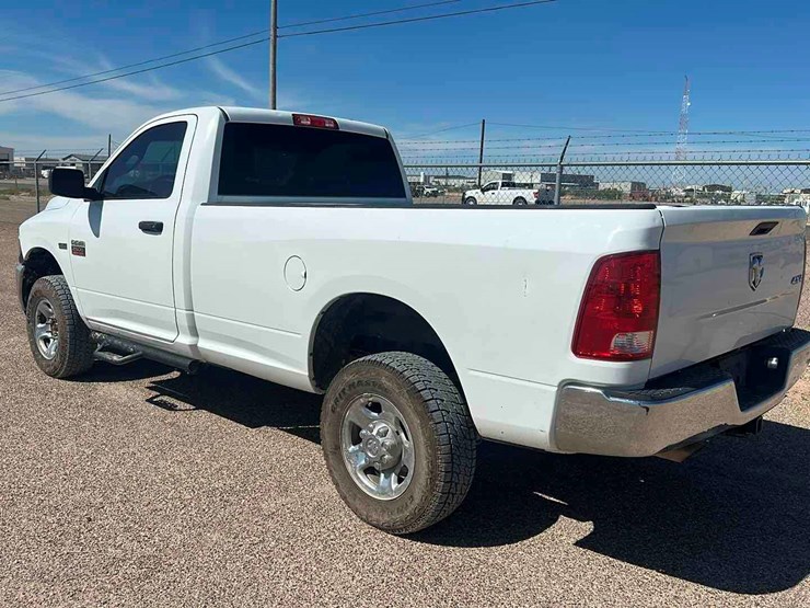 2011-dodge-ram-2500-image-6