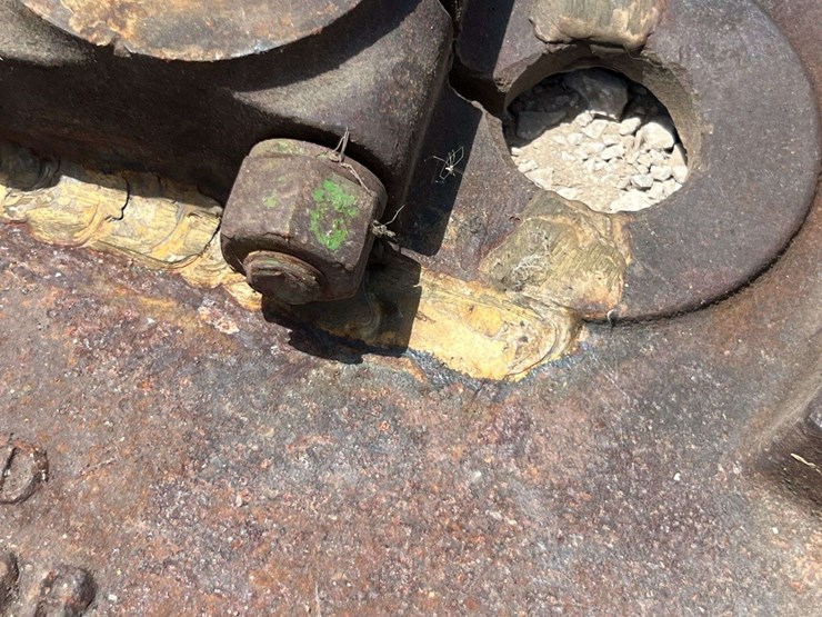 john-deere-model-g-flywheel-image-10