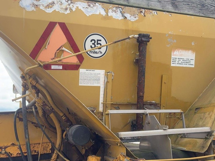 ag-pro-fertilizer-spreader-image-9