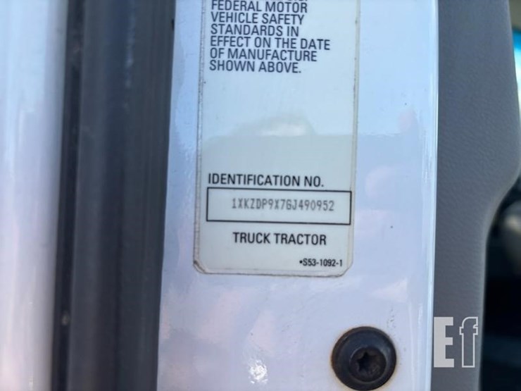 2016-kenworth-t680-image-5