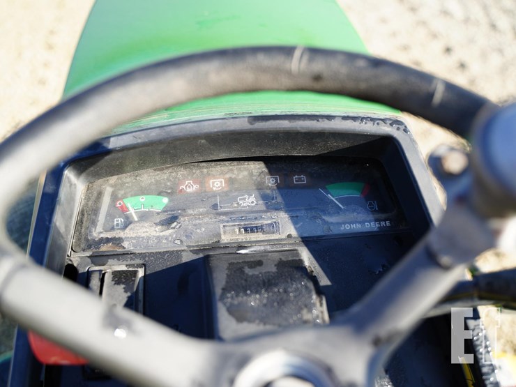 john-deere-445-image-22