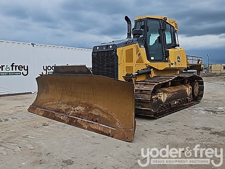 2018-deere-850k-image-1