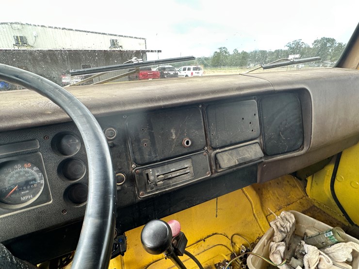 1984-international-s1600-image-43