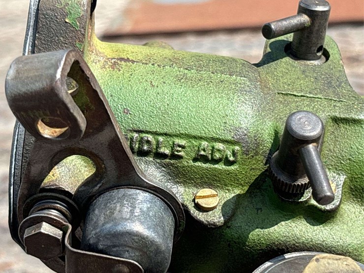marvel-schebler-dltx-67-carburetor-image-2