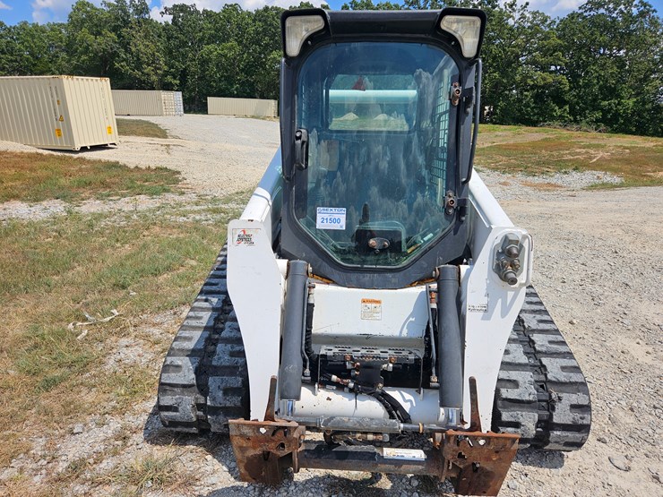 2019-bobcat-t870-image-21