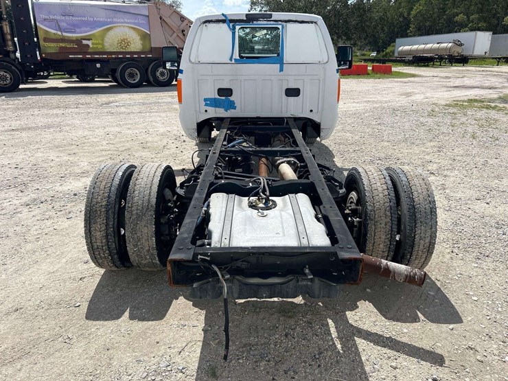 2016-ford-f450-image-18