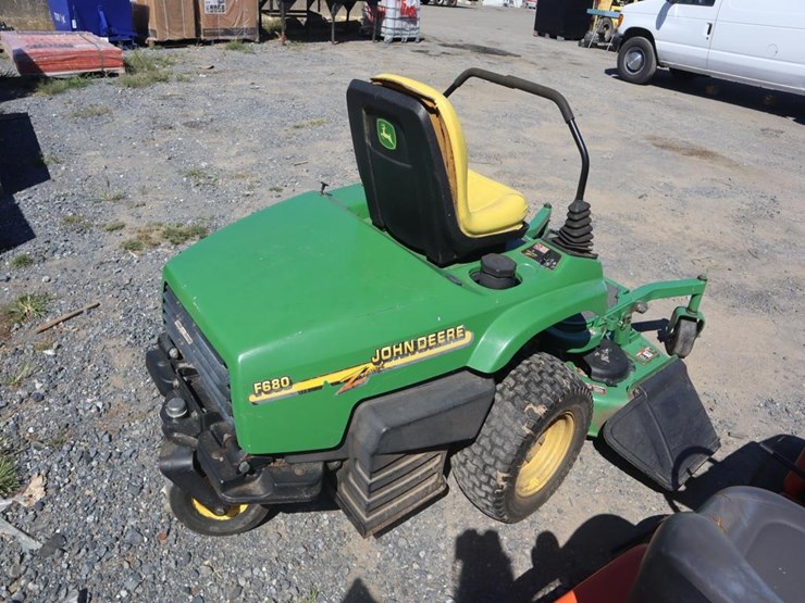 john-deere-f680-image-8