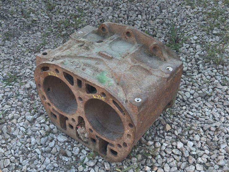 john-deere-model-g-block-image-2
