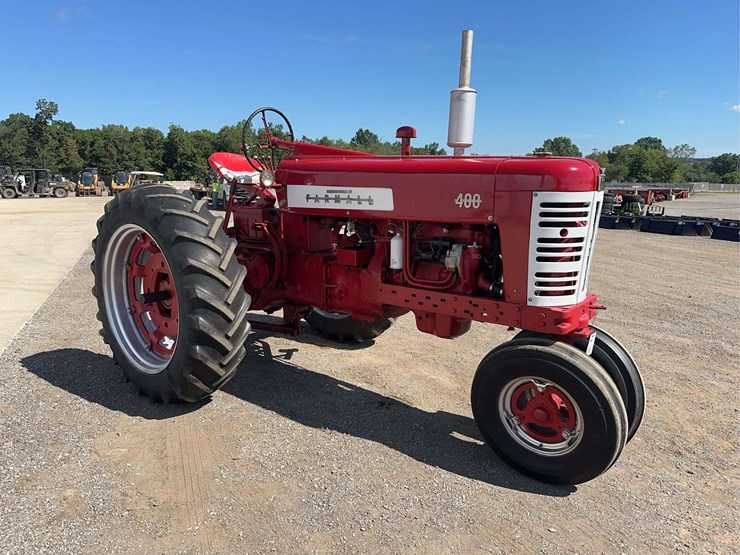 1955-farmall-400-2wd-tractor-image-2