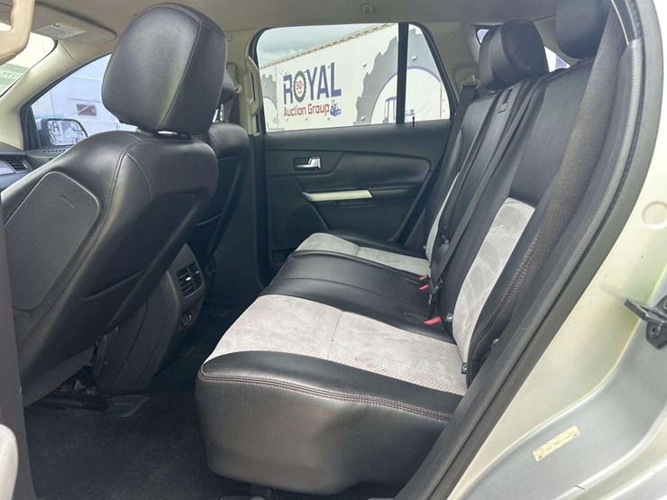 2013-ford-edge-sel-image-19