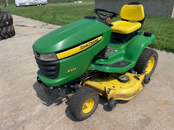 2006-john-deere-x324-image-1