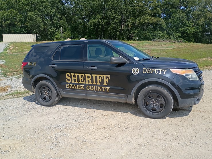 2014-ford-explorer-image-12