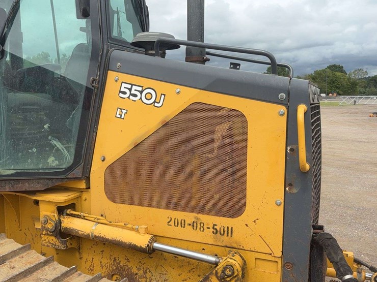 deere-550j-lt-image-16