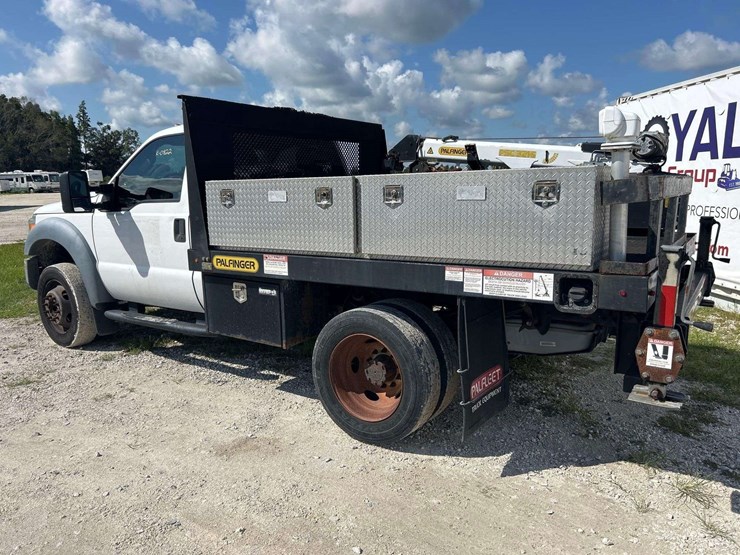 2016-ford-f550-image-4