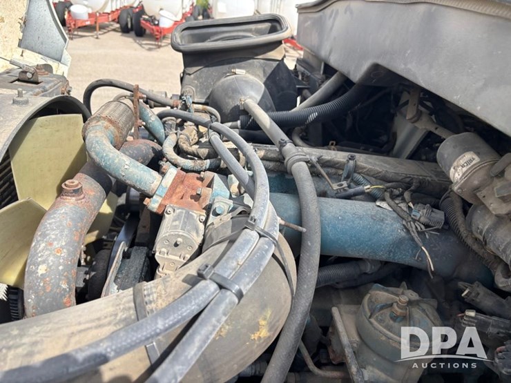 2007-international-durastar-4300-image-32