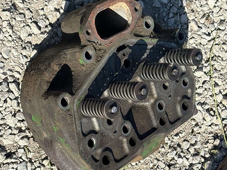 john-deere-model-70-gas-head-image-5