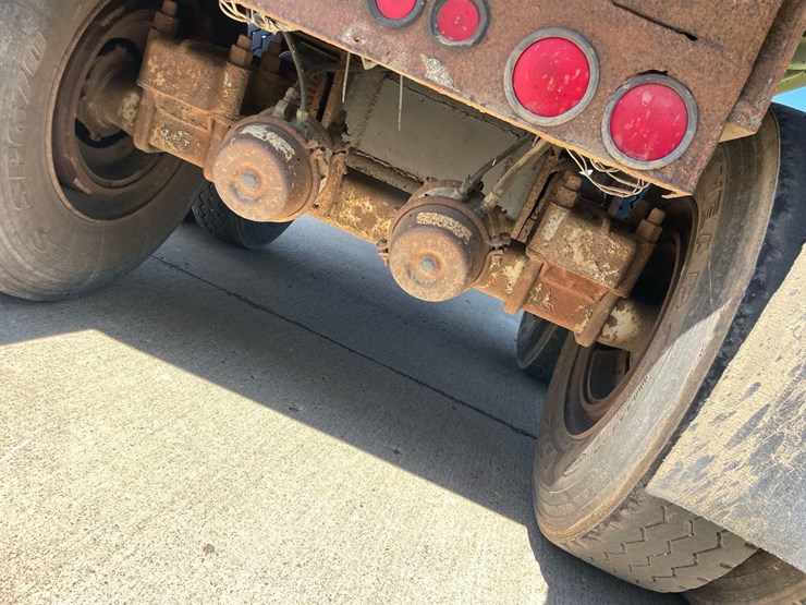 fruehauf-trailer-image-35