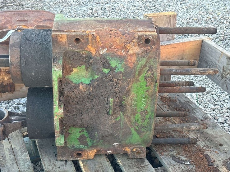 john-deere-model-g-block,-pistons,-and-rods-image-20