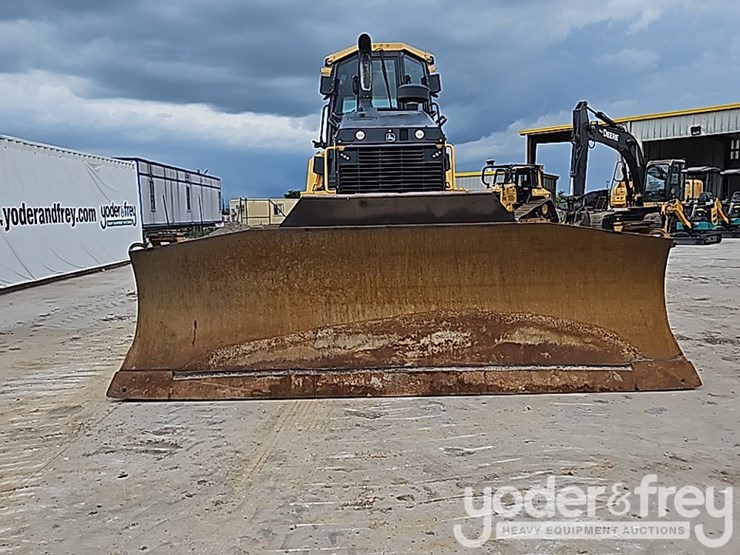 2018-deere-850k-image-22