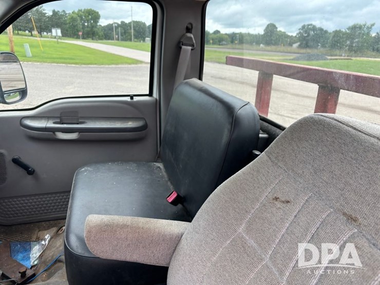 1999-ford-f350-image-35
