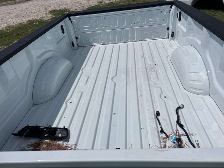 ford-super-duty-pickup-truck-bed-image-5