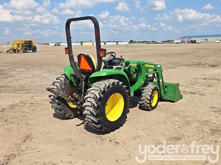 2009-john-deere-3038e-image-5