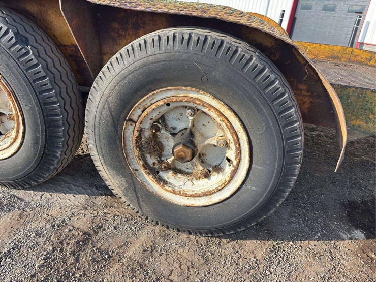22'-equipment-trailer-image-6