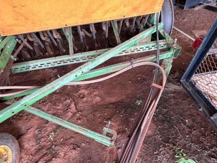 john-deere-8350-image-36