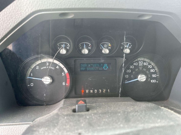 2015-ford-f550-image-14