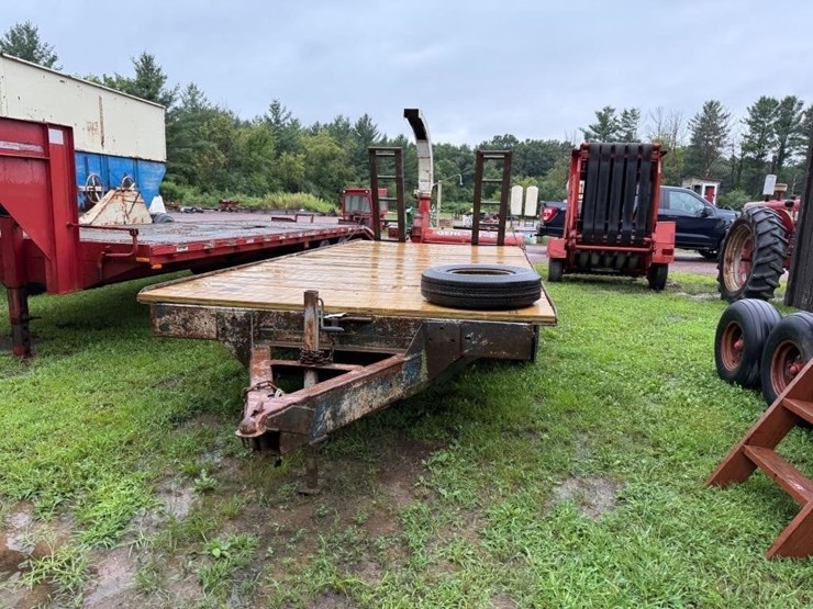 1974-homemade-94"x18'-tri-axle-trailer-with-ramps-image-2