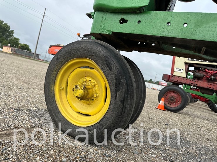 john-deere-a-image-14