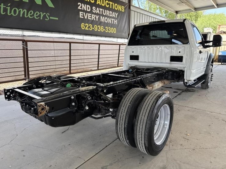 2017-ford-f550-image-7