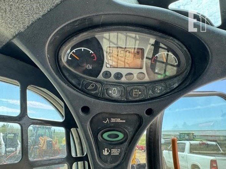 2019-bobcat-t770-image-90