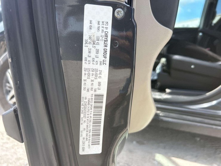 2012-dodge-grand-caravan-image-5