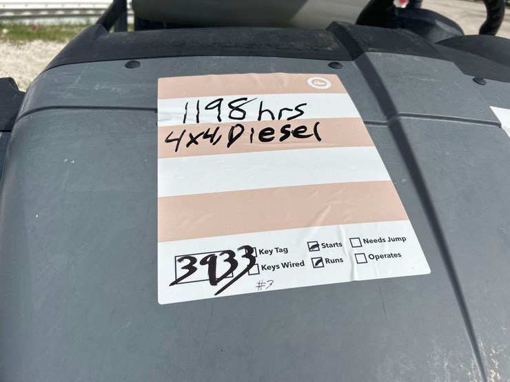 2019-club-car-carryall-1700-4x4-diesel-utility-cart-image-20
