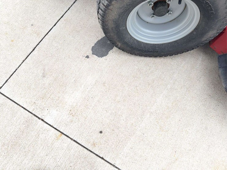2018-ferris-isx-600-zero-turn-mower-image-10