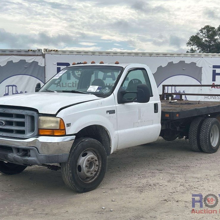 1999 FORD F550