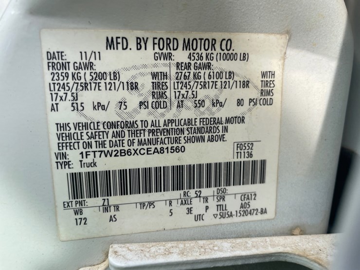 2012-ford-f250-xl-image-14