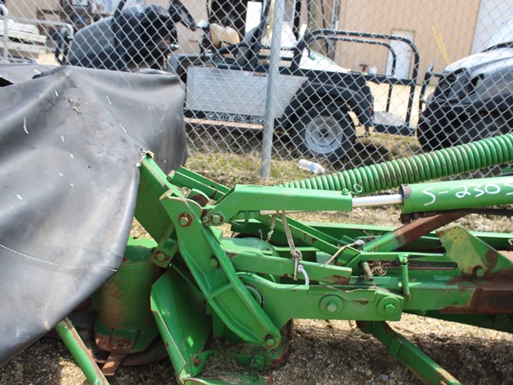 john-deere-275-image-5