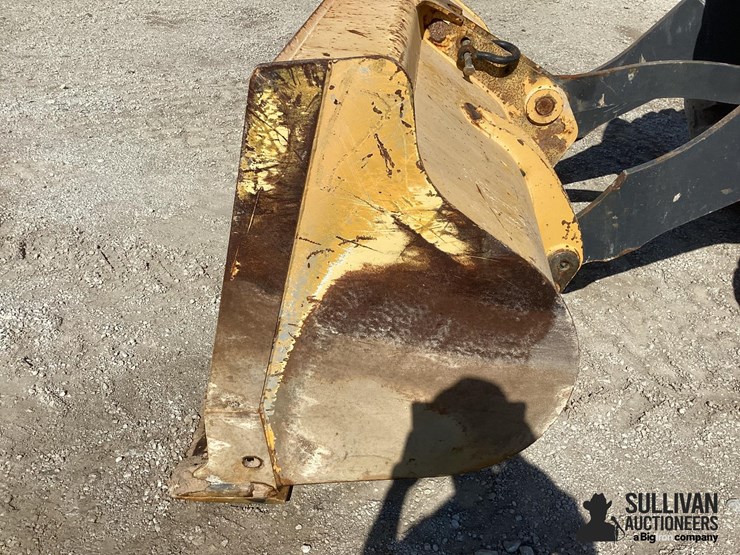 2012-deere-444k-image-17