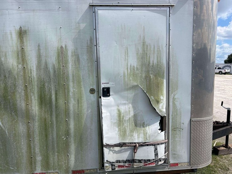 22ft-t/a-enclosed-cargo-trailer-image-5