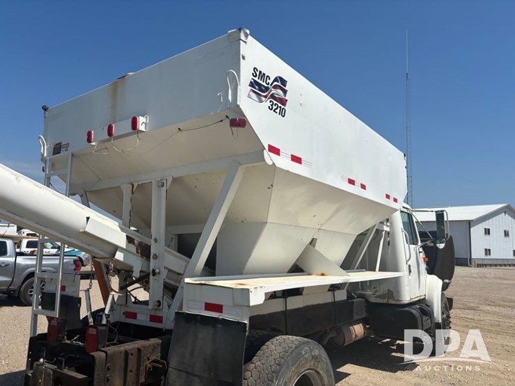 2000-ihc-4900-dry-tender-truck-(dr12098,-unit-25102)-image-48