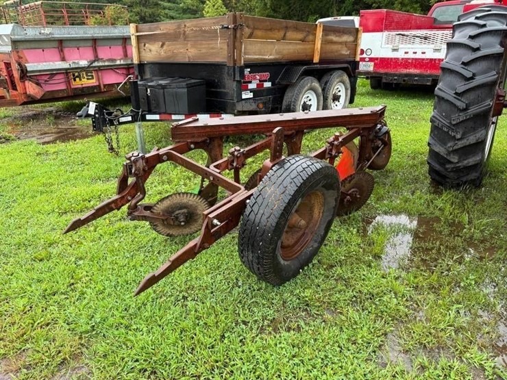 fast-hitch-3-bottom-plow-image-3