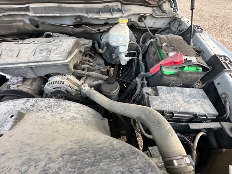 2011-dodge-1500-image-64